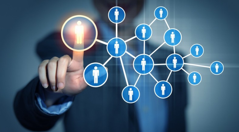 entrepreneurship-networking-advice-1-1038x576